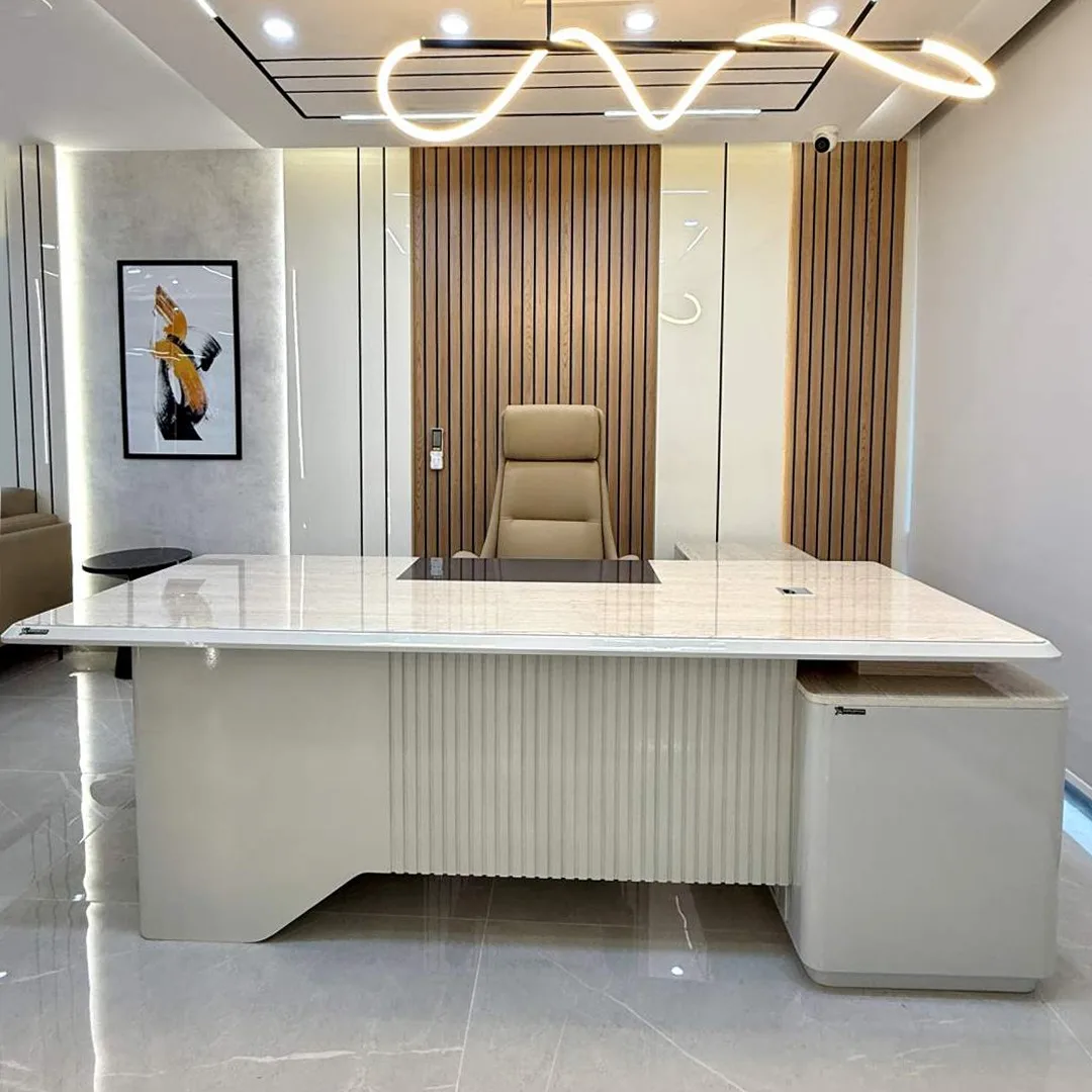 Executive table E-05