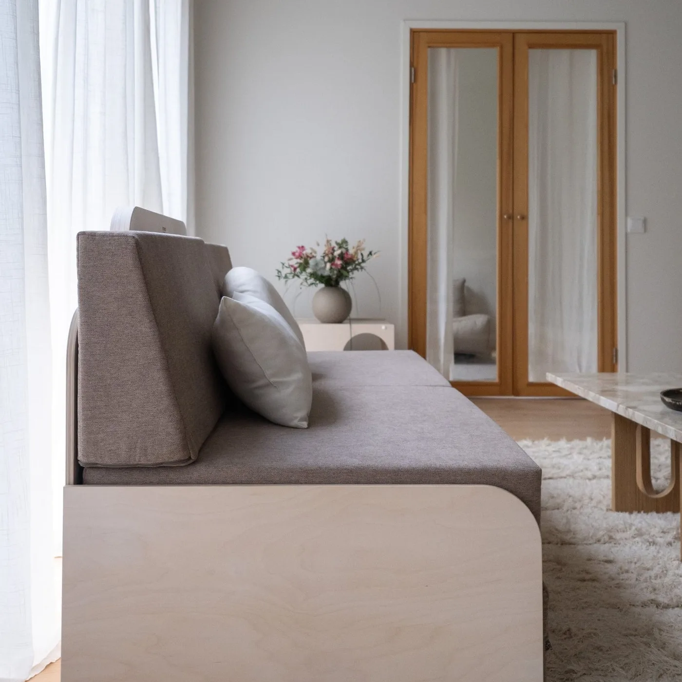 Wooden frame for the play couch