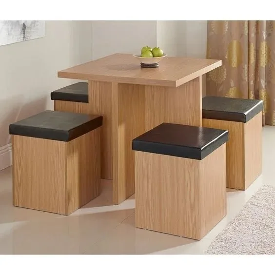 Dining Table with 4 Seats